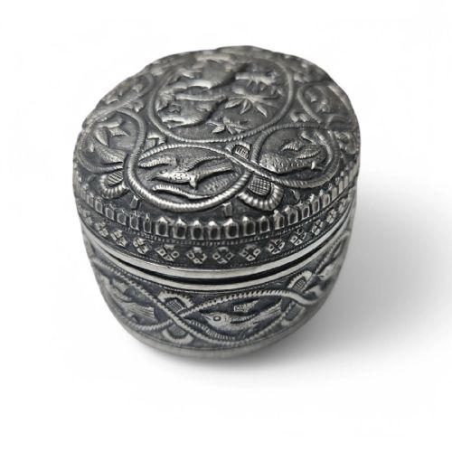 ANTIQUE INDIAN ASIAN EASTERN SILVER ORNATER BOX BEAUTIFUL DETAIL TRINKET - ADDITIONAL PHOTO 4