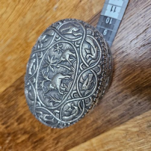 ANTIQUE INDIAN ASIAN EASTERN SILVER ORNATER BOX BEAUTIFUL DETAIL TRINKET - ADDITIONAL PHOTO 10
