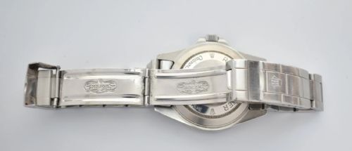 ROLEX SEA DWELLER DATE 16610 A SERIAL FULL SET BOX PAPERS STEEL 40MM - ADDITIONAL PHOTO 9