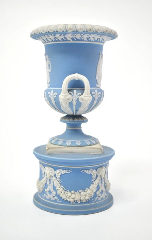 WEDGWOOD 1871 BLUE JASPERWARE CAMPANA URNS PAIR WHITE BASRELIEFS URNS PEDESTALS - ADDITIONAL PHOTO 9