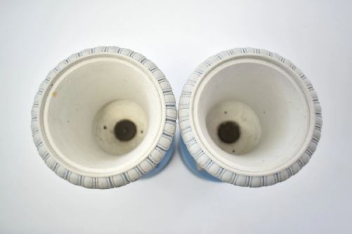 WEDGWOOD 1871 BLUE JASPERWARE CAMPANA URNS PAIR WHITE BASRELIEFS URNS PEDESTALS - ADDITIONAL PHOTO 10