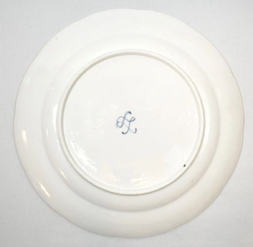 SET OF SEVEN 18TH CENTURY FRENCH SEVRES PORCELAIN PLATES FLORAL CIRCA 1751175 - ADDITIONAL PHOTO 5