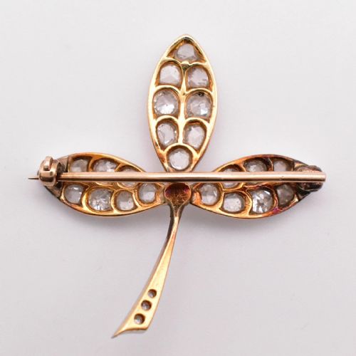PAIR OF VINTAGE 18CT GOLDSILVER TRIPLE LEAF DIAMOND BROOCHES 15CT TOTAL - ADDITIONAL PHOTO 2