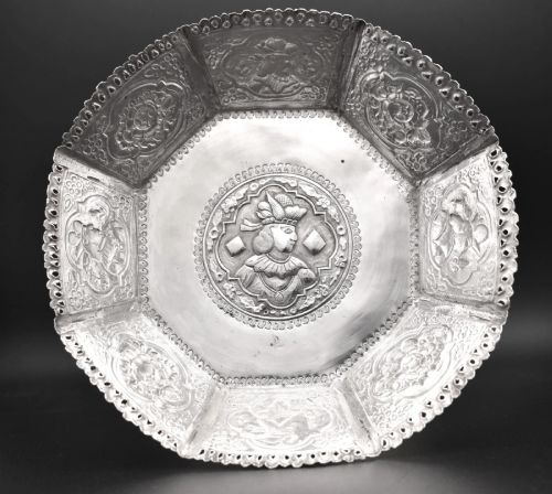 ANTIQUE ANGLOINDIAN BURMESE SILVER REPOUSS TAZZA FOOTED BOWL 685G 215CM