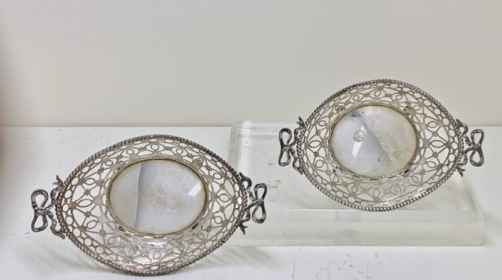 A fine pair Dutch Pierced Silver Bon Bon Dishes View XI