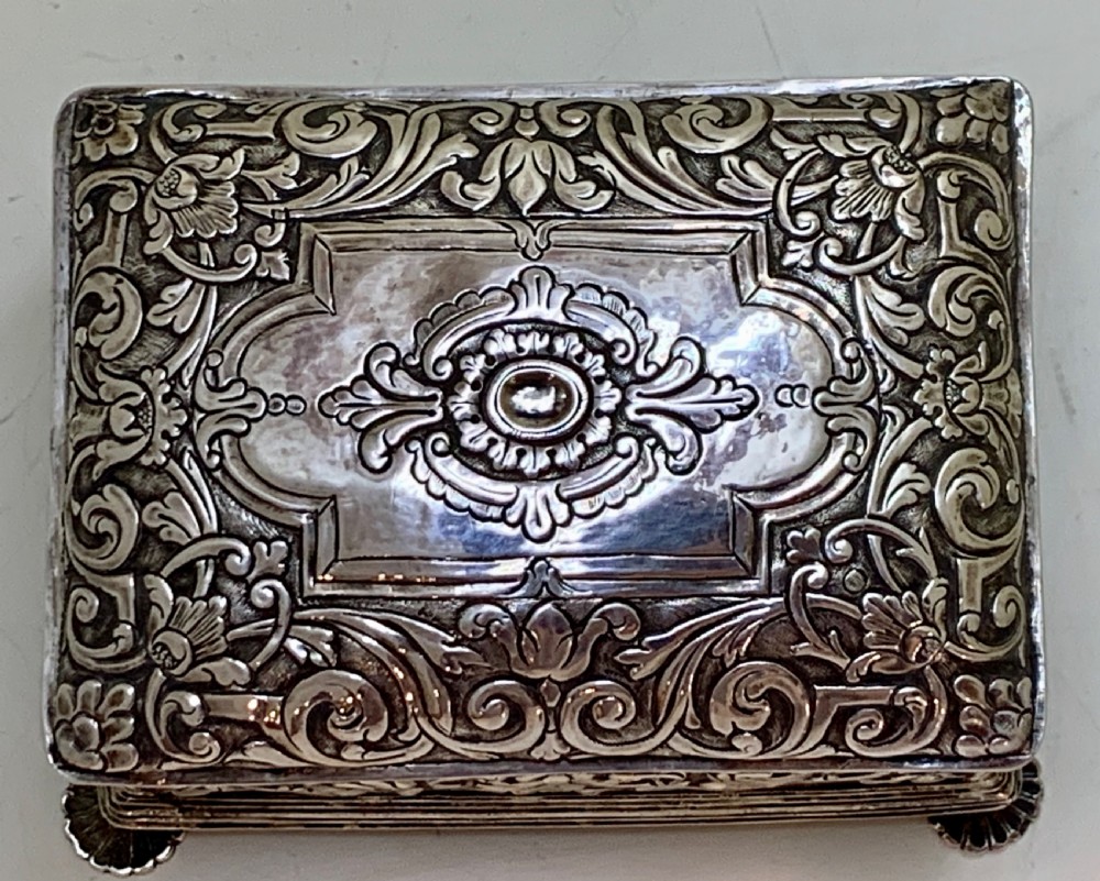 A SUPERB 19TH CENTURY COLONIAL SILVER SNUFF BOX View IX