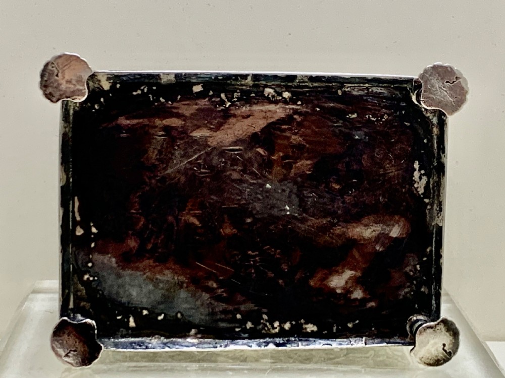 A SUPERB 19TH CENTURY COLONIAL SILVER SNUFF BOX View XI