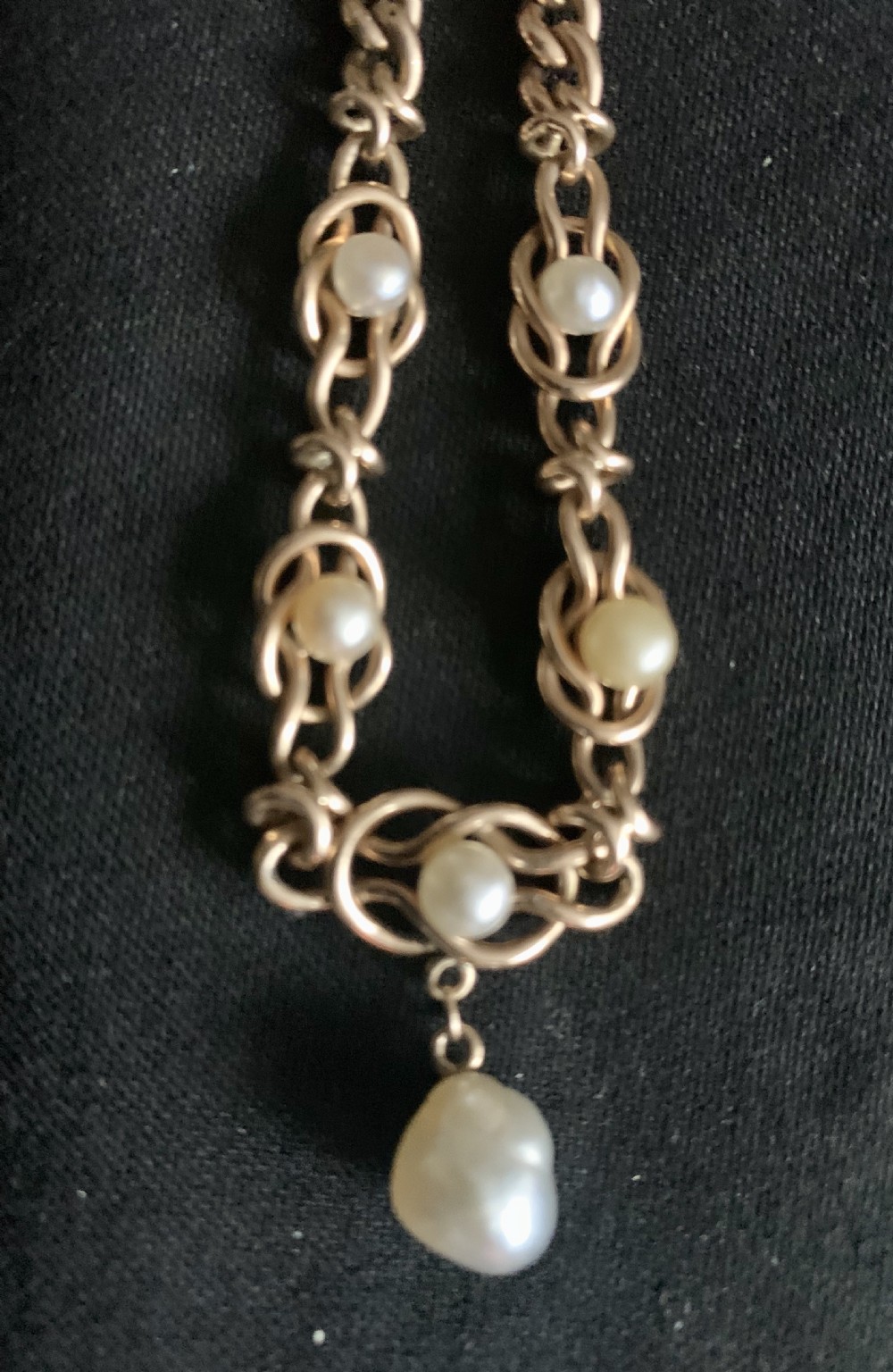 Victorian Natural Pearl 9ct rose Gold Curb Bracelet Antique View XV