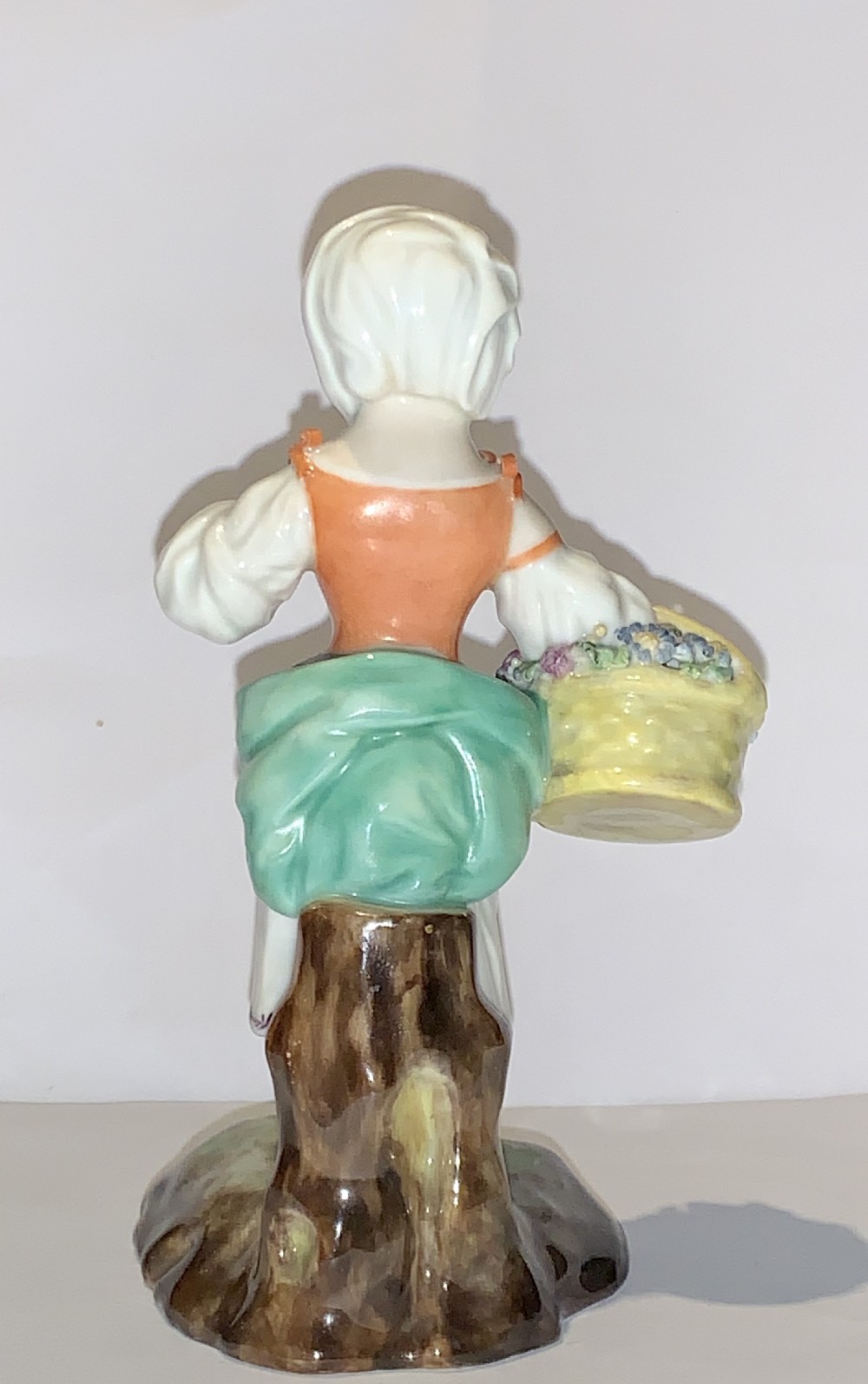 ROYAL COPENHAGEN PORCELAIN FIGURINE 