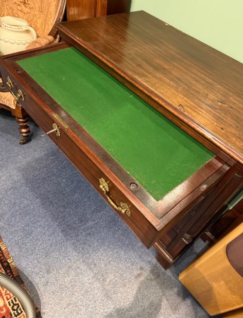 SCOTTISH GEORGIAN LOW CHEST OF DRAWERS WITH DRESSING TOP DRAWER - ADDITIONAL PHOTO 2