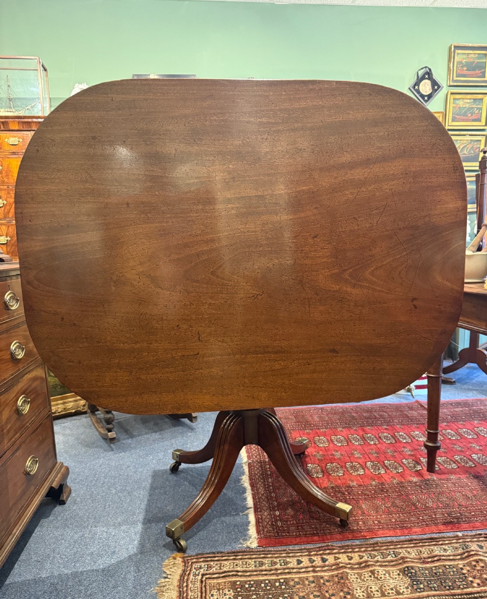 George 111 side tilting Mahogany Breakfast Table