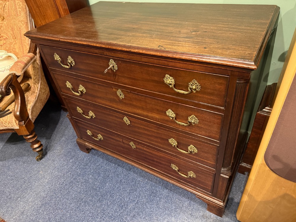 Scottish Georgian low chest of drawers with dressing top drawer View II