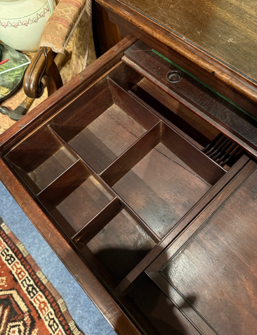Scottish Georgian low chest of drawers with dressing top drawer View VI