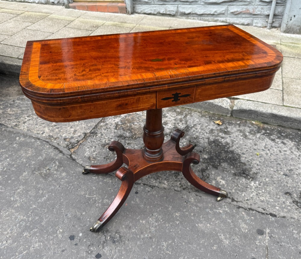 Scottish Georgian Mahogany Occasional table