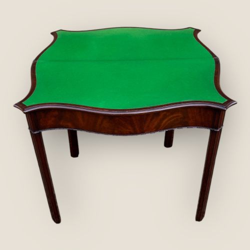 GEORGE III MAHOGANY SERPENTINE FRONTED CARD TABLE - ADDITIONAL PHOTO 6