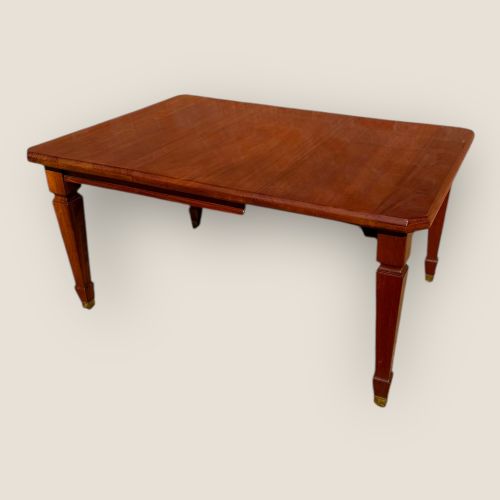 fig 2. Antique Edwardian Mahogany Extending Dining Table with Extra Leaf