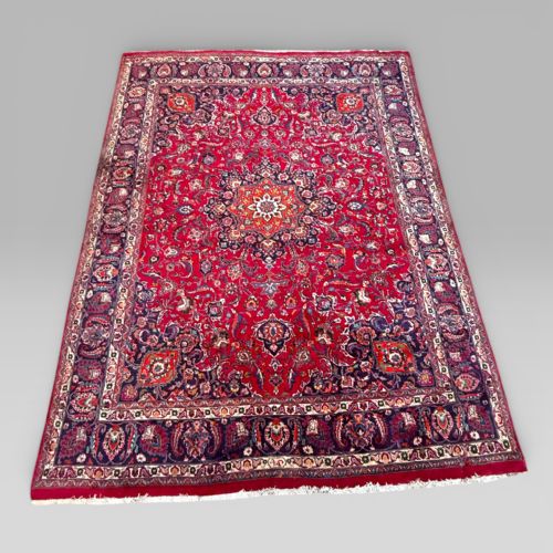 fig 3. Vintage Large Oriental Hand-Knotted Wool Rug – 398 cm x 296 cm