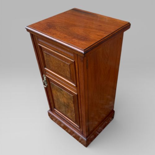 fig 2. Antique Late Victorian Walnut Bedside Cabinet / Pot Cupboard by Trapnell & Gane