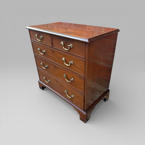 Small Antique Georgian Cuban Mahogany & Walnut Crossbanded Chest of Drawers