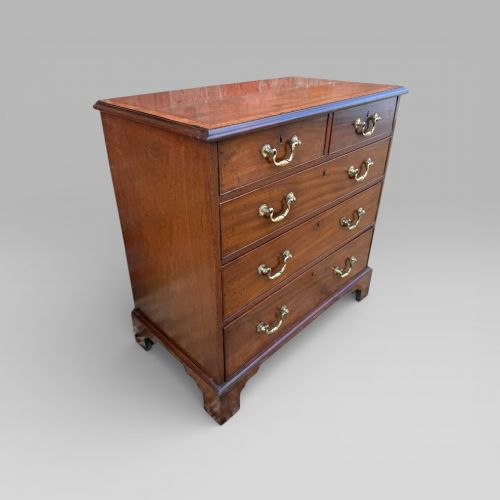 fig 2. Small Antique Georgian Cuban Mahogany & Walnut Crossbanded Chest of Drawers
