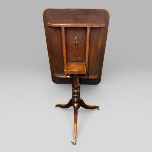 ANTIQUE REGENCY MAHOGANY TILT TOP OCCASIONAL TABLE WITH BRASS CASTERS - ADDITIONAL PHOTO 7