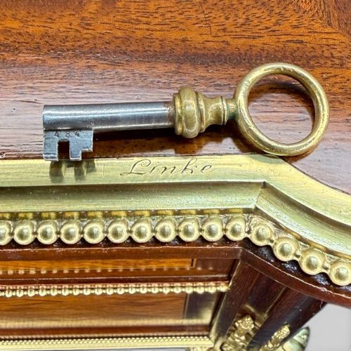 LOUIS XVI STYLE MAHOGANY SATINE PARQUETRY DESK BY FRANOIS LINKE NO 484 - ADDITIONAL PHOTO 4