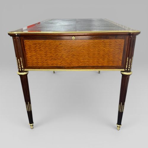 LOUIS XVI STYLE MAHOGANY SATINE PARQUETRY DESK BY FRANOIS LINKE NO 484 - ADDITIONAL PHOTO 8