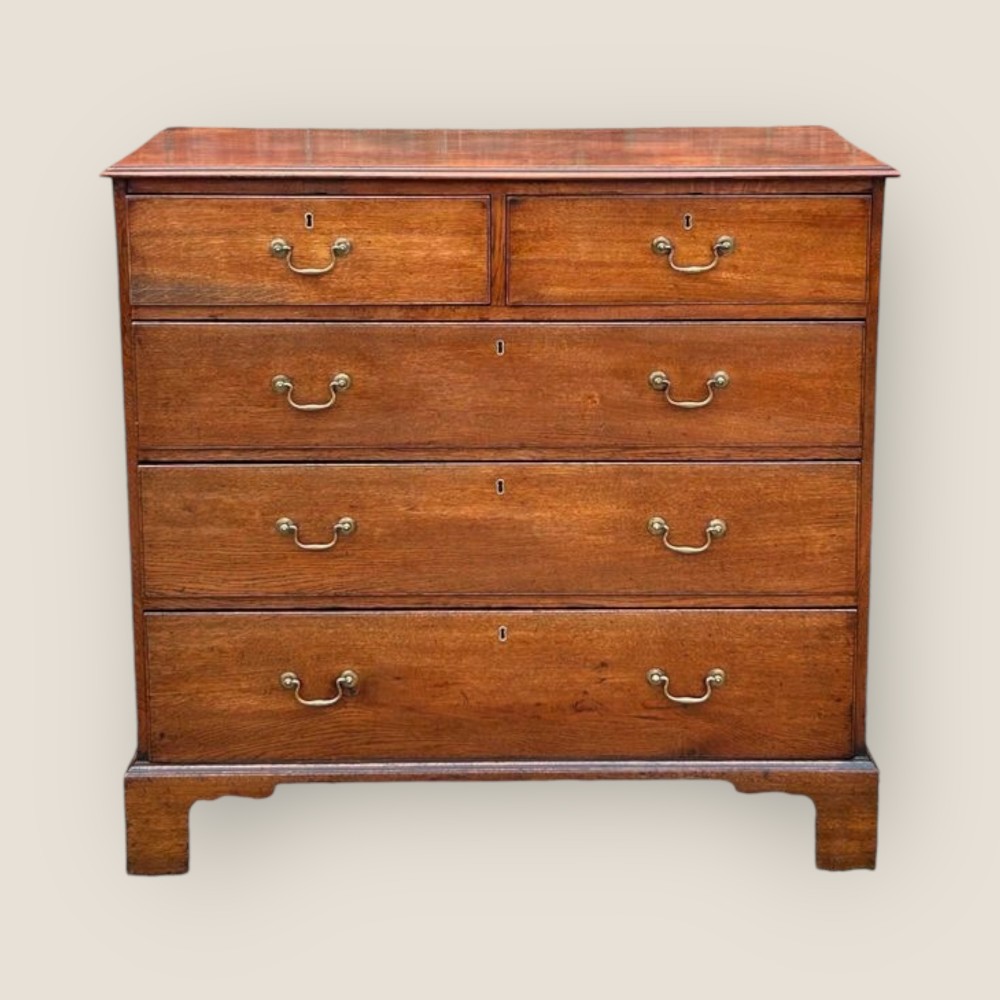 Georgian Oak Chest of Drawers