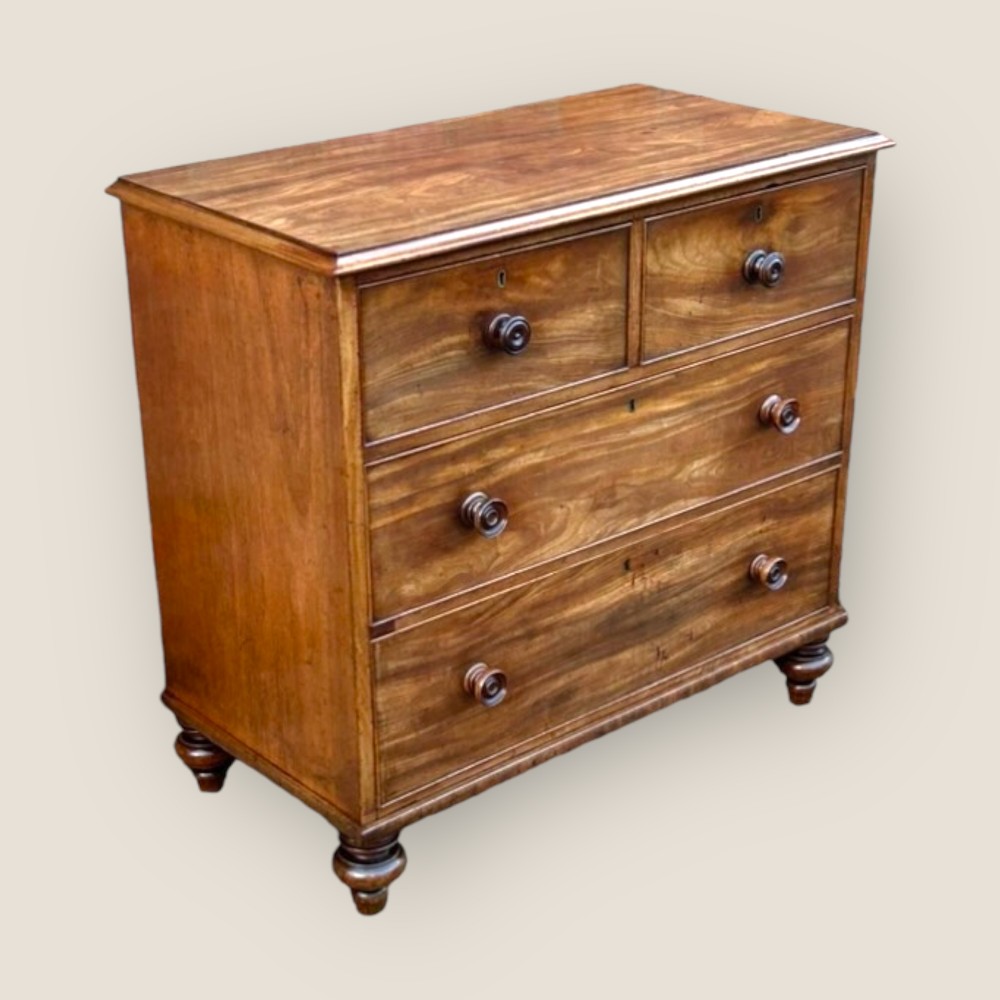 William IV Mahogany Chest of Drawers