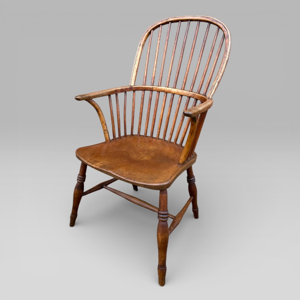 Early 19th Century Antique Beech & Elm Windsor Chair