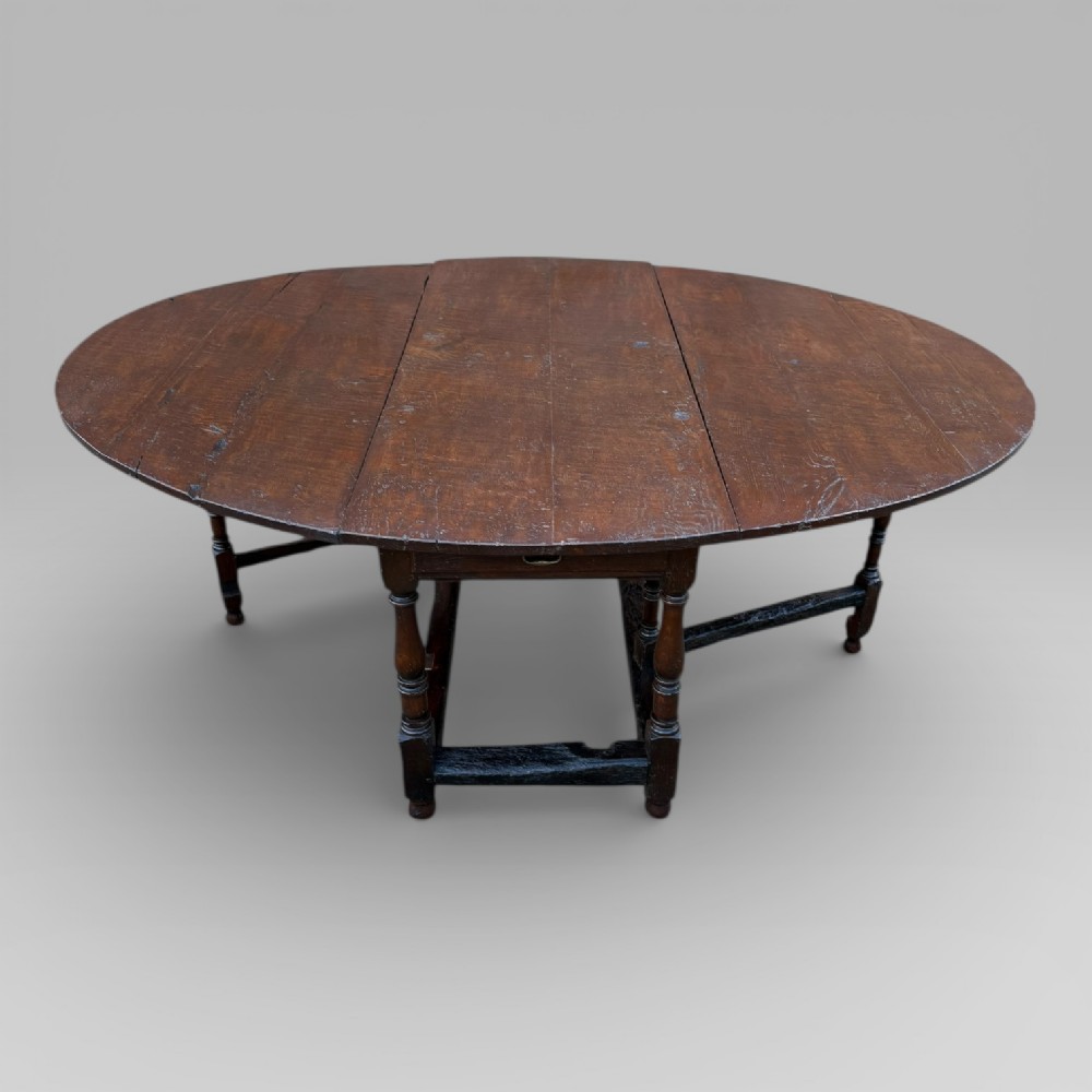 Antique Country Farmhouse 20th Century Oak Gateleg Table