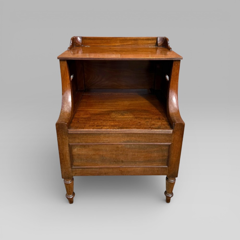 Antique Georgian Gillows Mahogany Bedside Table Cabinet | Pot Cupboard View II
