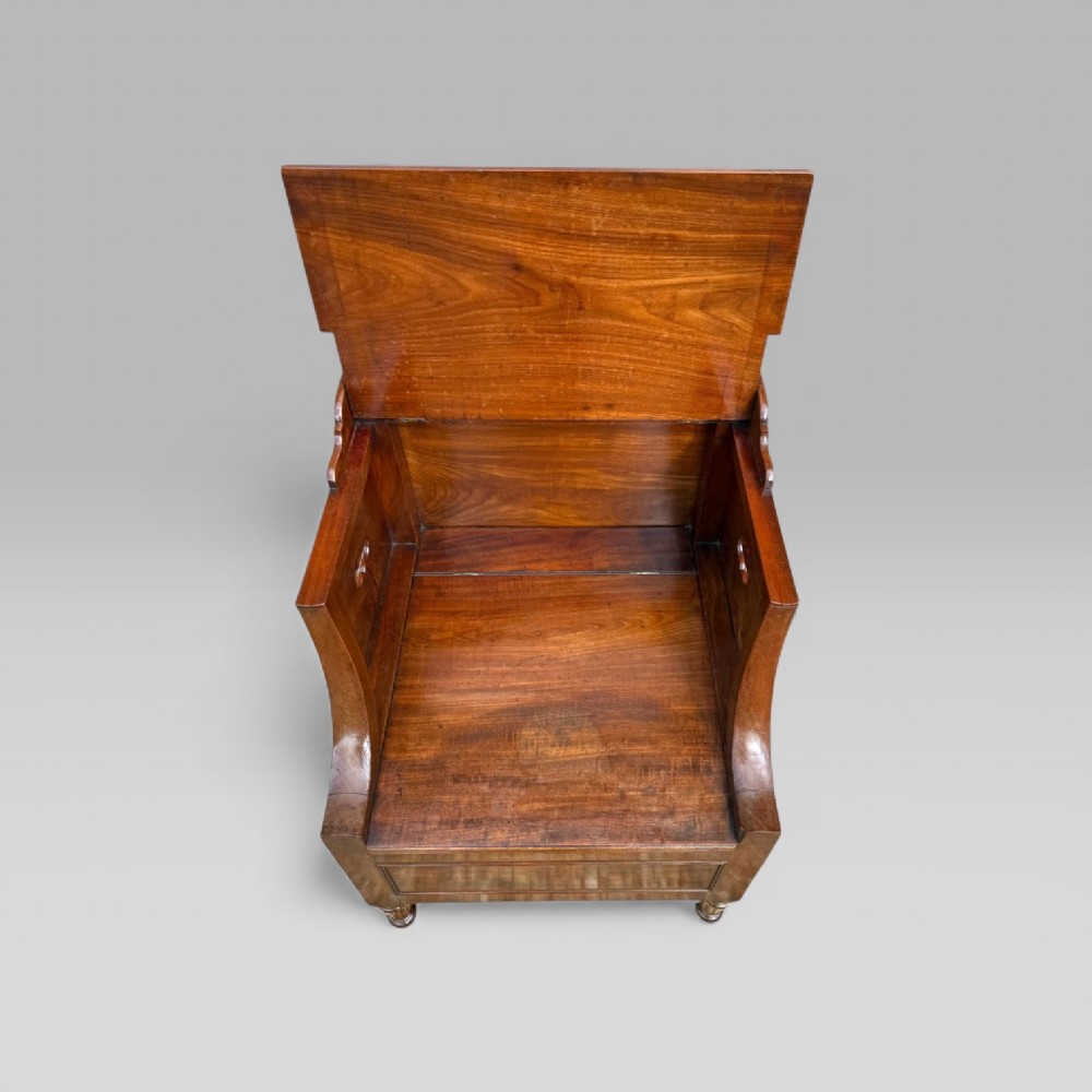 Antique Georgian Gillows Mahogany Bedside Table Cabinet | Pot Cupboard View IX