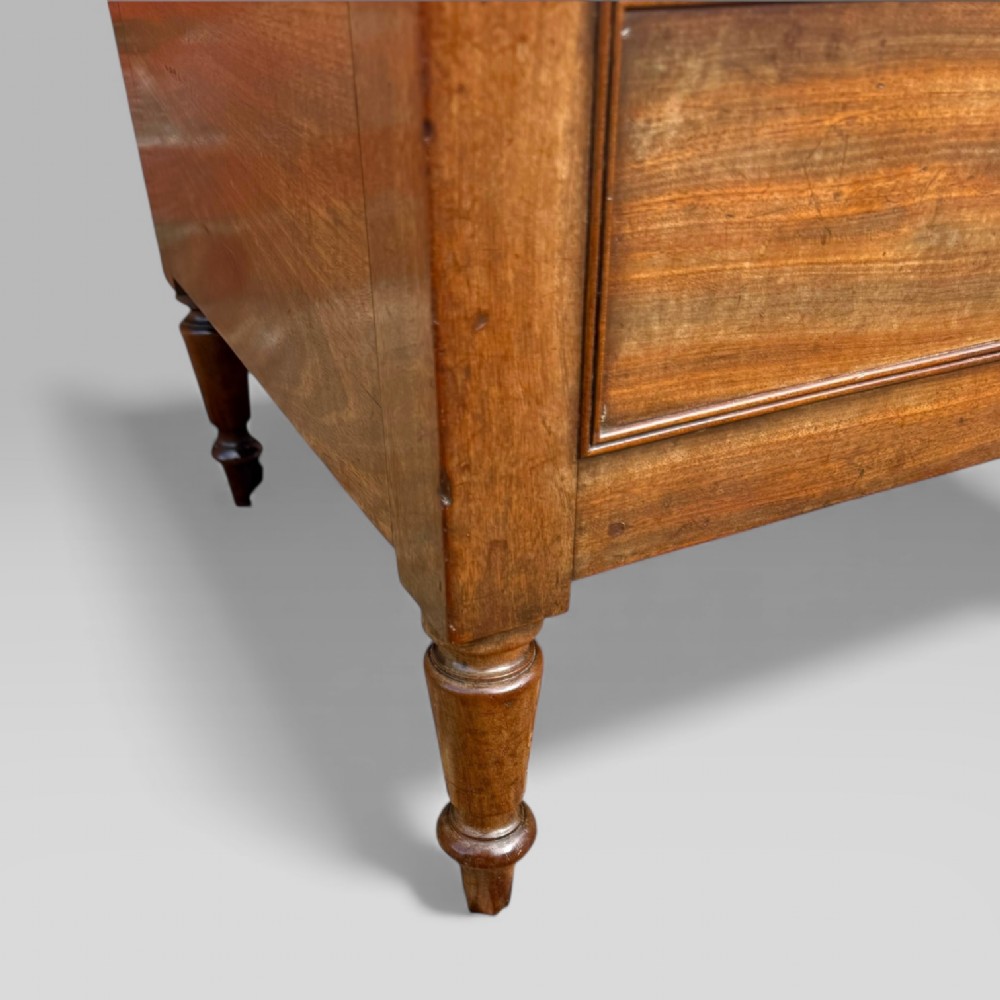 Antique Georgian Gillows Mahogany Bedside Table Cabinet | Pot Cupboard View X