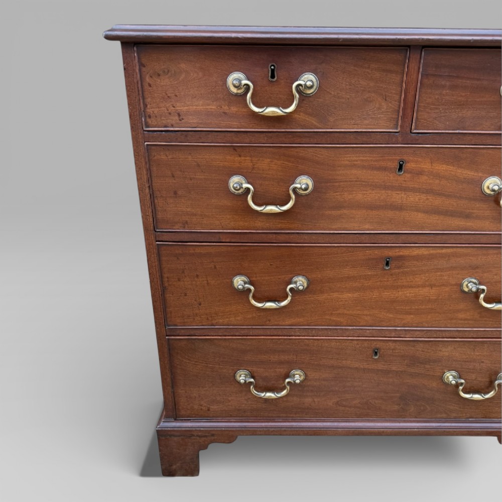 Small Antique Georgian Cuban Mahogany & Walnut Crossbanded Chest of Drawers View V