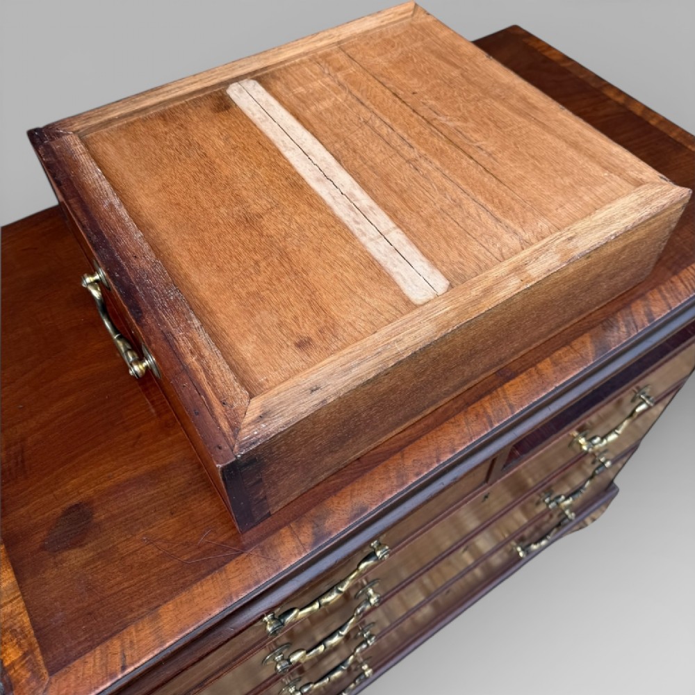 Small Antique Georgian Cuban Mahogany & Walnut Crossbanded Chest of Drawers View XII