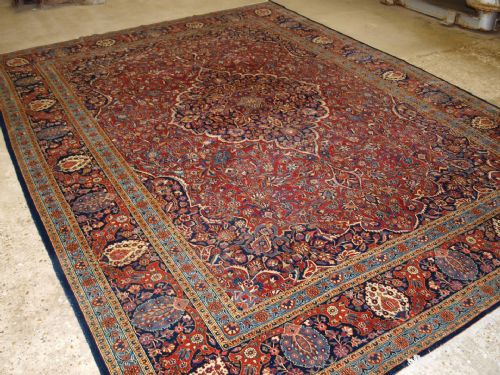 Antique Kashan Carpet, Outstanding Example with Great Design & Colour, Circa 1900