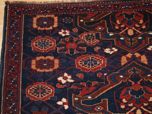 fig 1. ANTIQUE PERSIAN VARAMIN REGION RUG WITH LARGE SIZE MINA KHANI DESIGN, CIRCA 1900