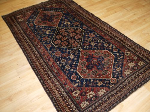 Antique South West Persian Qashqai Rug, Tribal Design, Great Colour. Circa 1900.