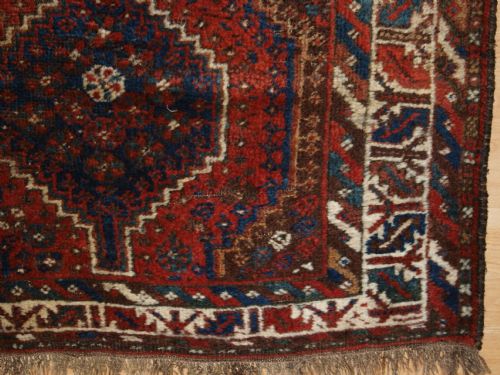 fig 1. ANTIQUE SOUTH WEST PERSIAN TRIBAL RUG, SHIRAZ REGION, GOOD COLOURS, CIRCA 1920