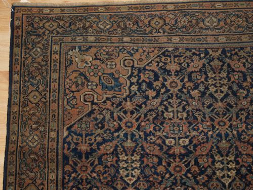 fig 1. ANTIQUE FARAGHAN RUG OF CLASSIC GARDEN SHRUB DESIGN, 4TH QUARTER 19TH CENTURY.