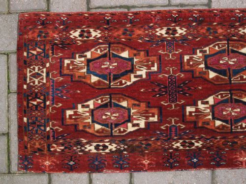 fig 1. ANTIQUE TEKKE TURKMEN 6 GUL TORBA, SILK TO GUL CENTERS, VERY FINE, CIRCA 1850.