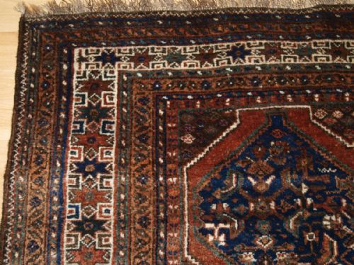 fig 1. ANTIQUE SOUTH WEST PERSIAN KHAMSEH RUG, BAHARLU SUB TRIBE, STAR BORDER, CIRCA 1900.