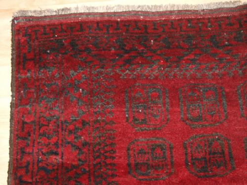 fig 1. OLD AFGHAN VILLAGE RUG, TRADITIONAL DESIGN, DEEP RED COLOUR, HARD WEARING, CIRCA 1920.
