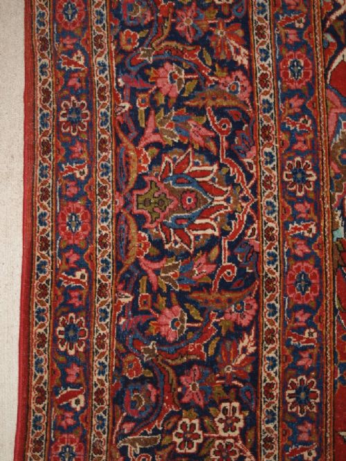 fig 1. ANTIQUE PERSIAN KASHAN CARPET, STAR MEDALLION, LARGE SIZE, GREAT CONDITION, CIRCA 1920.
