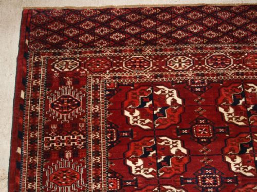 fig 1. ANTIQUE TEKKE TURKMEN MAIN CARPET, SMALL SQUARE SIZE, SUPERB BORDER DESIGN, GREAT COLOUR, CIRCA 1880.