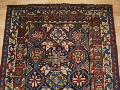 fig 1. ANTIQUE SOUTH WEST PERSIAN RUG BY THE LURI TRIBE, OUTSTANDING DESIGN AND QUALITY, LATE 19TH CENTURY.