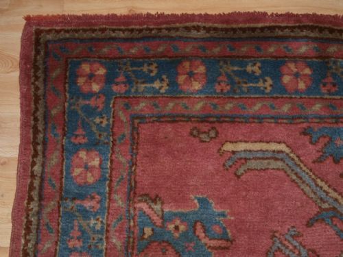 fig 1. OLD TURKISH OUSHAK RUG WITH SOFT PASTEL COLOURS, VERY SOFT WOOL, CIRCA 1920.