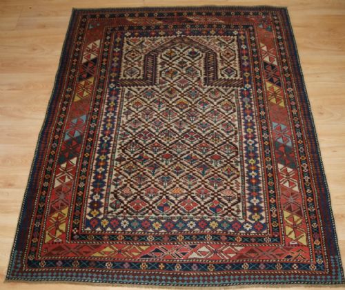 Antique Caucasian Daghestan Floral Lattice Prayer Rug, Late 19th Century.