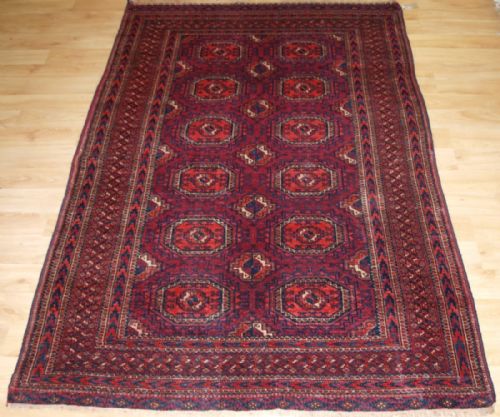 Antique Tekke Turkmen Rug, Salor Turreted Guls, Fine Weave, Cochineal Dye, Circa 1890.